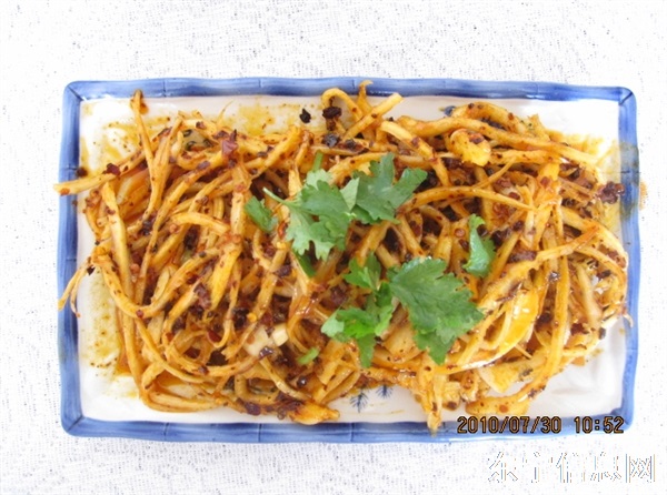 轉(zhuǎn)讓鮮族冷面拌菜狗肉火鍋技術(shù)包會13555116715