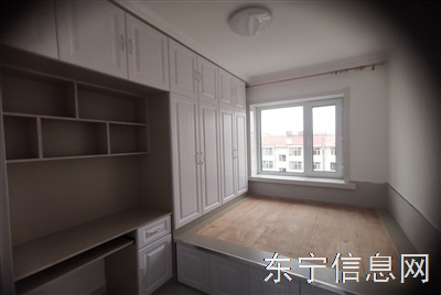 幸福小區(qū)樓房出售