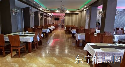 出國(guó)保潔刷碗